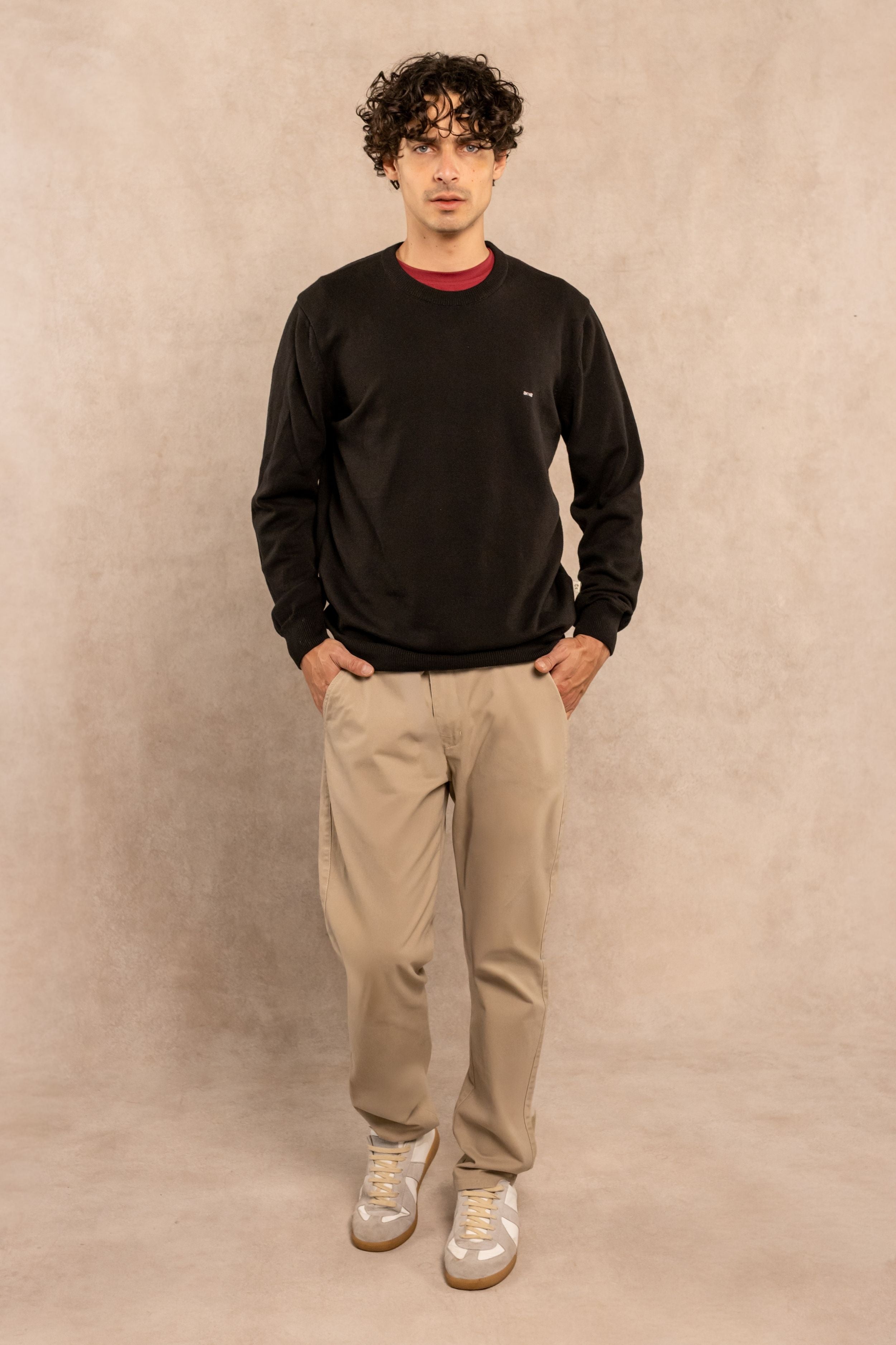 Sueter Algodon Peinado Cuello Redondo Negro