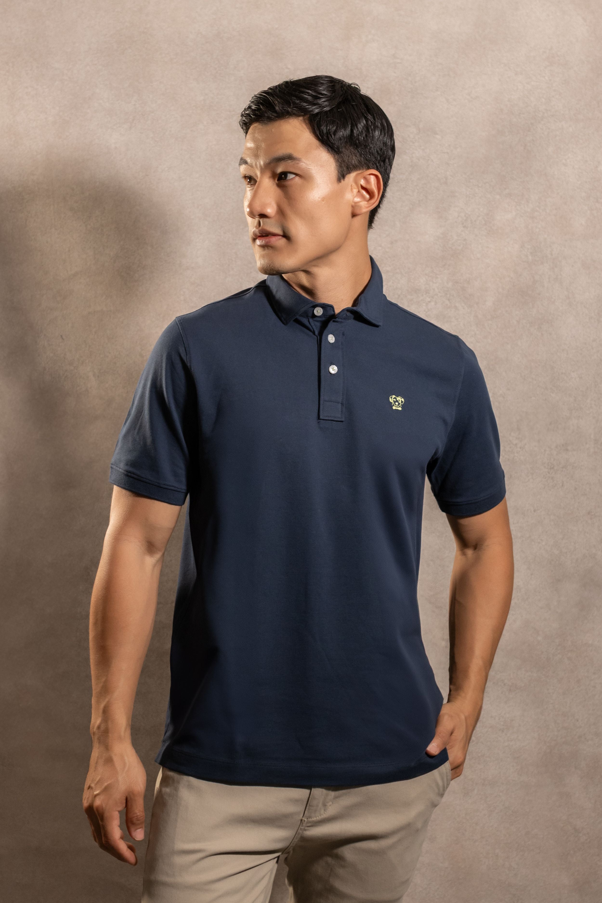 Polo Antimanchas Cuello Rígido Azul Navy