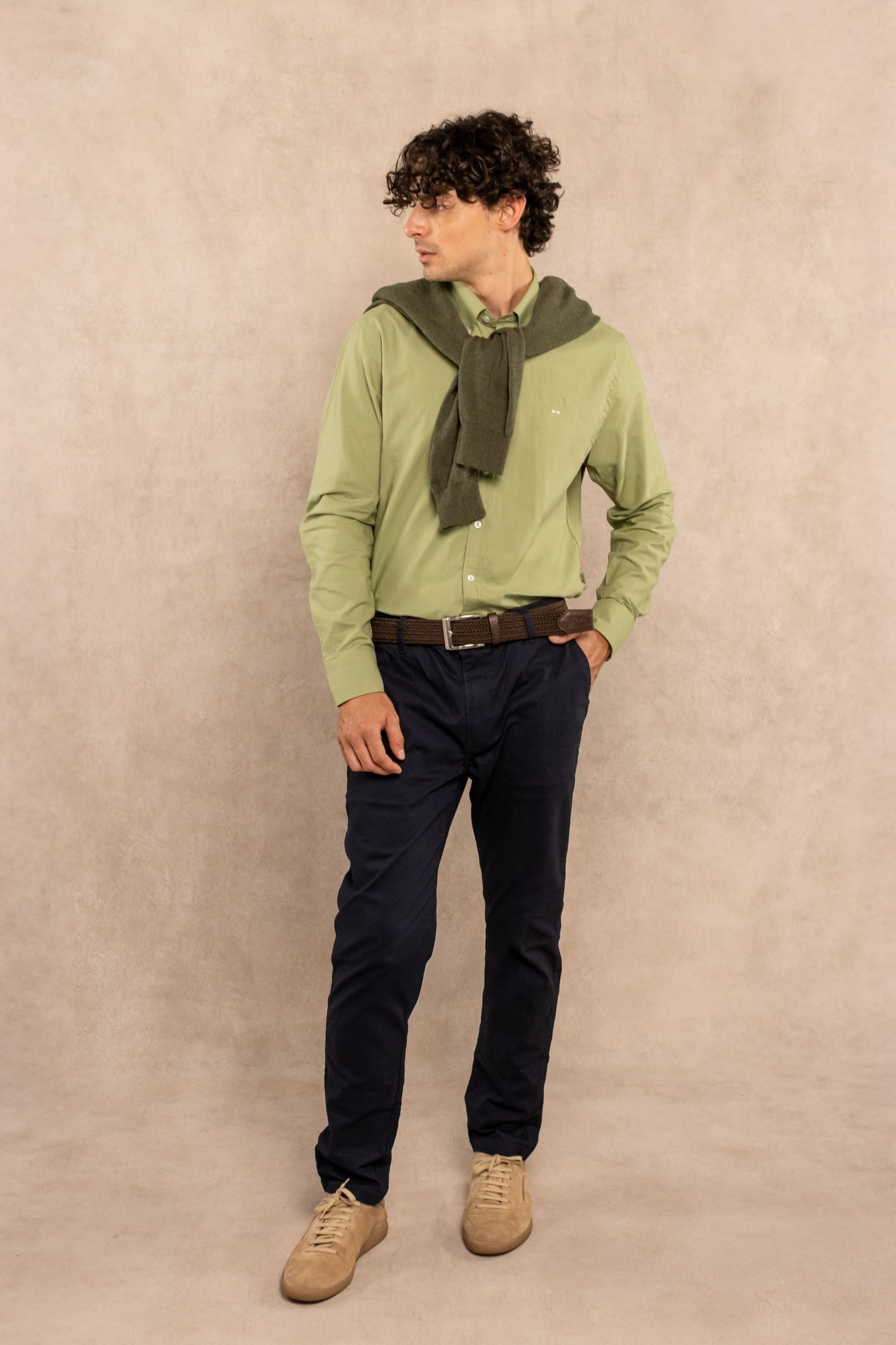 Camisa Antimanchas Oxford Verde Sage Logo Contraste - Talla Regular