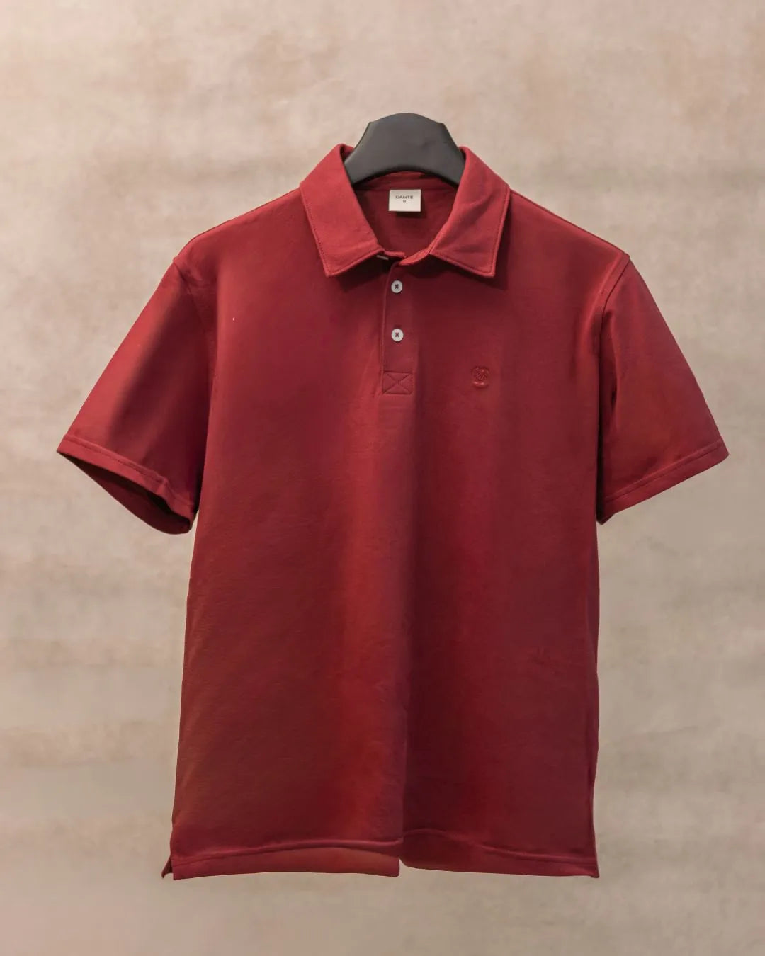 Polo Antimanchas Cuello Rigido Vinotinto