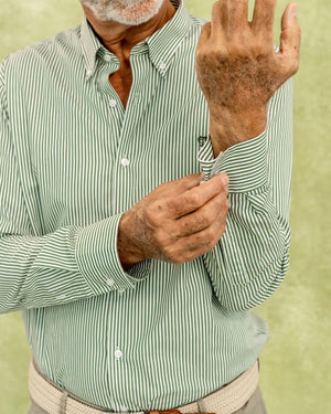 Camisa antimanchas Popelina Rayas Verde Oscuro para hombre marca DANTE tallaje regular fit foto camisa