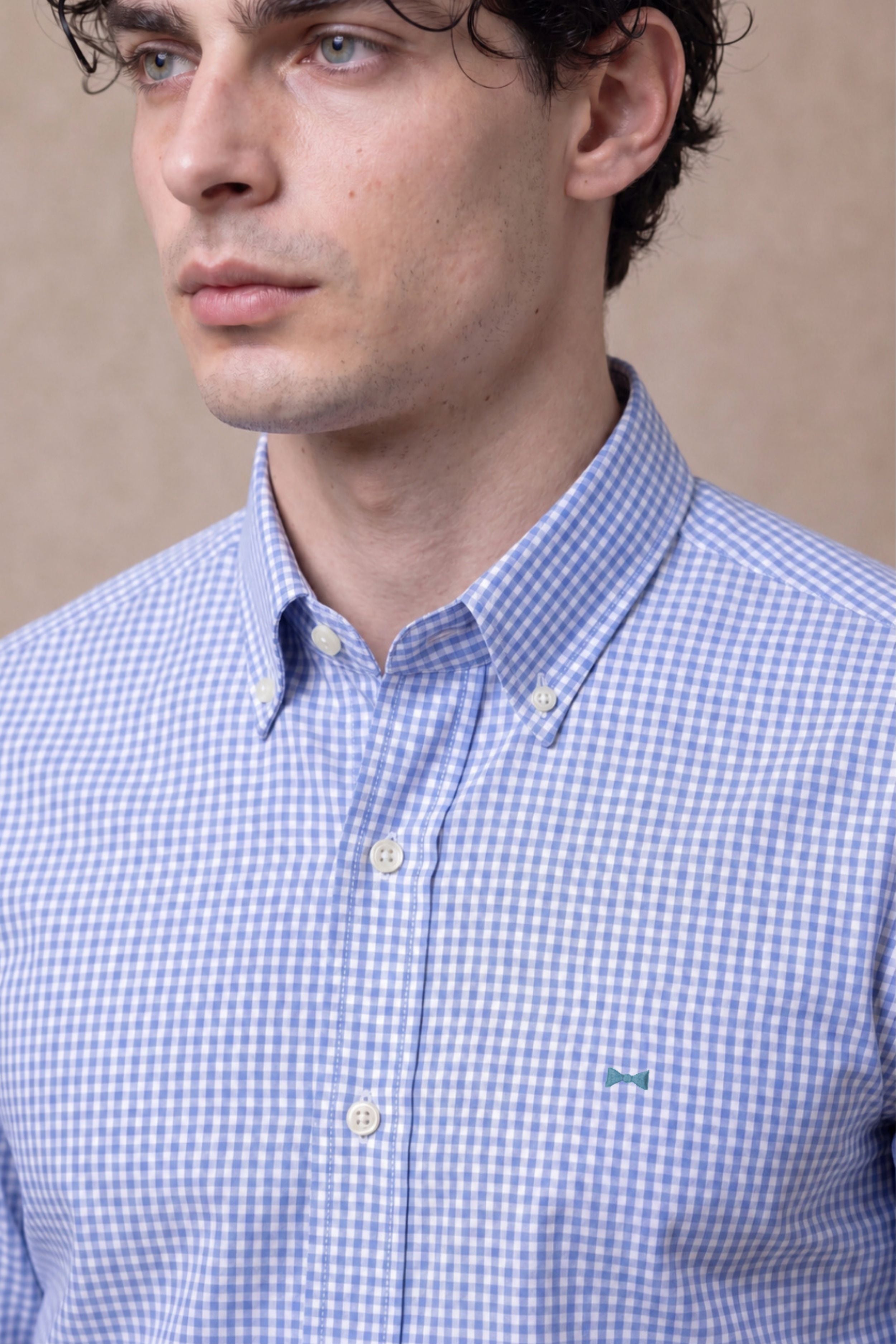 Camisa Antimanchas Popelina Cuadros Azul Claro Logo Combinado