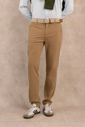 Pantalón Performance Antimanchas Camel