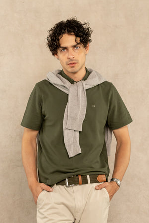 Polo Antimanchas Cuello Rígido Verde Militar