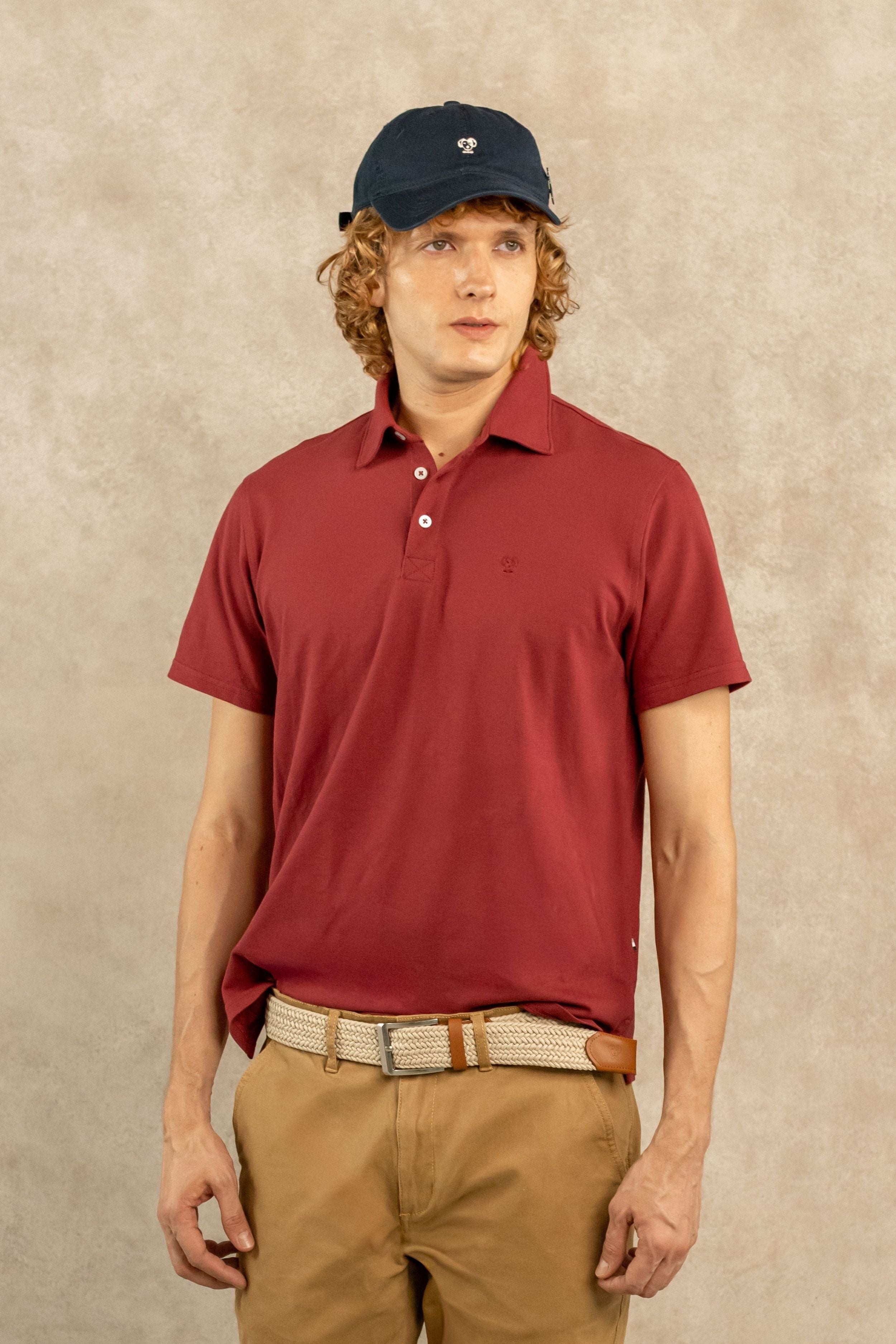 Polo Antimanchas Cuello Rigido Vinotinto