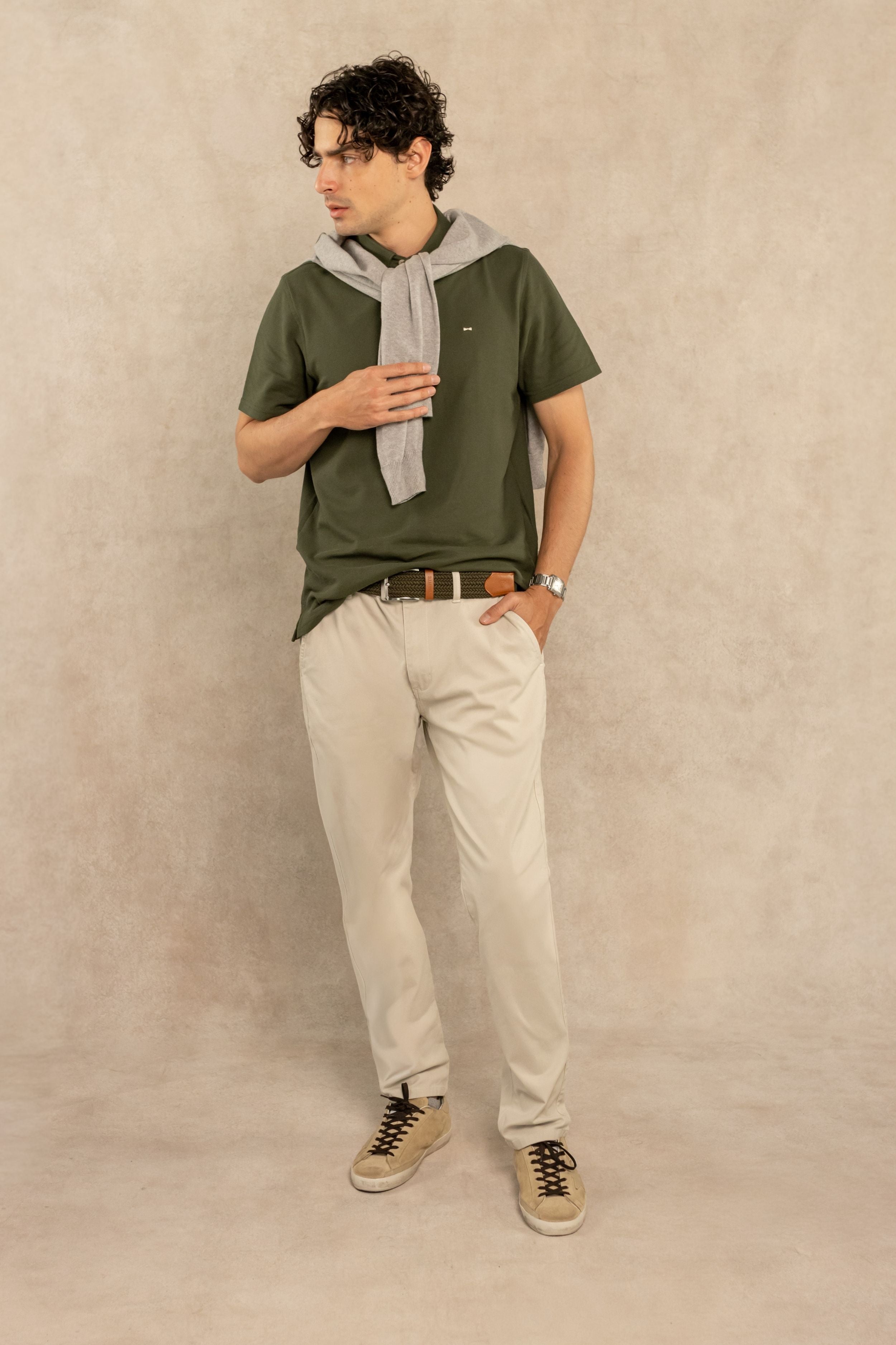 Polo Antimanchas Cuello Rígido Verde Militar