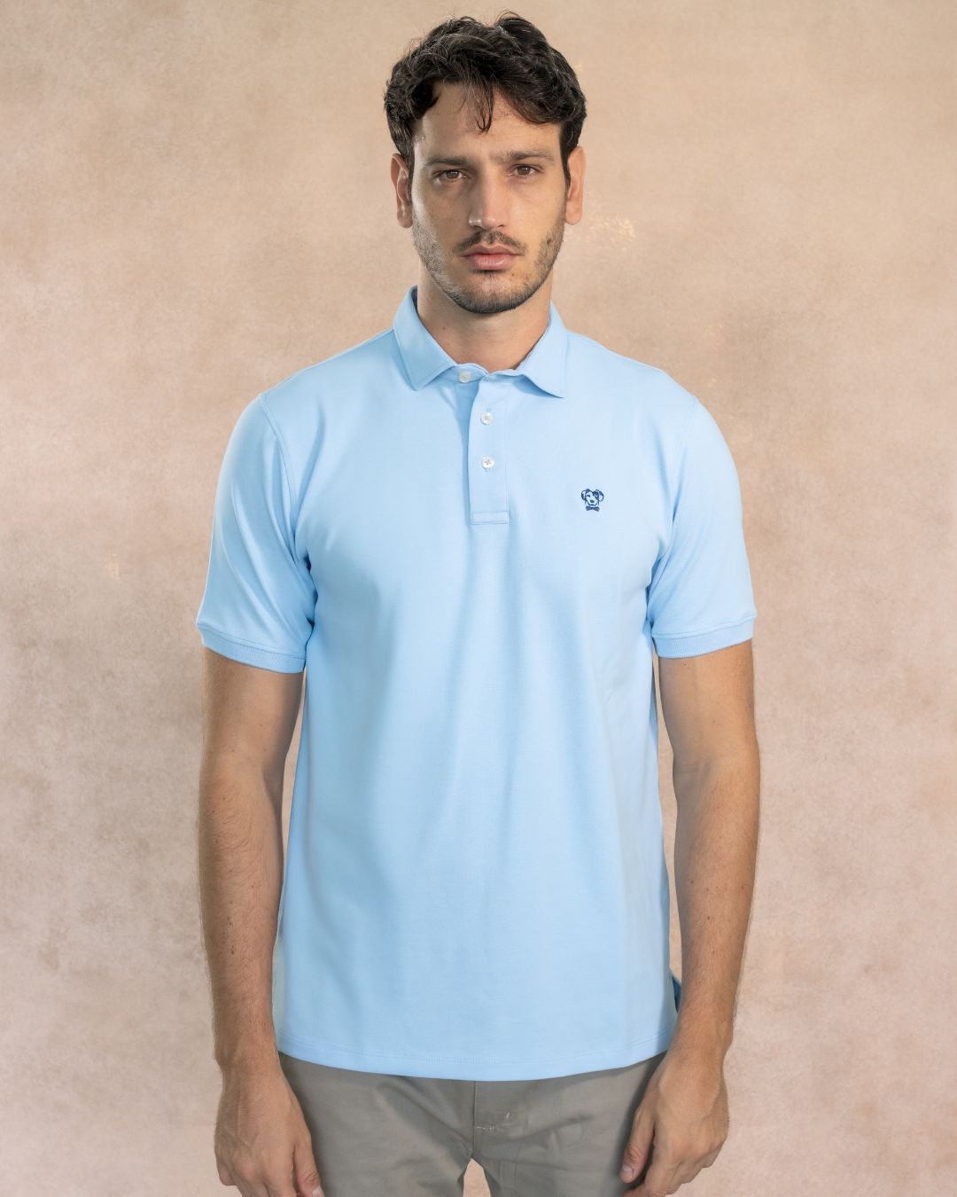 Polo Antimanchas Cuello Rígido Azul Celeste