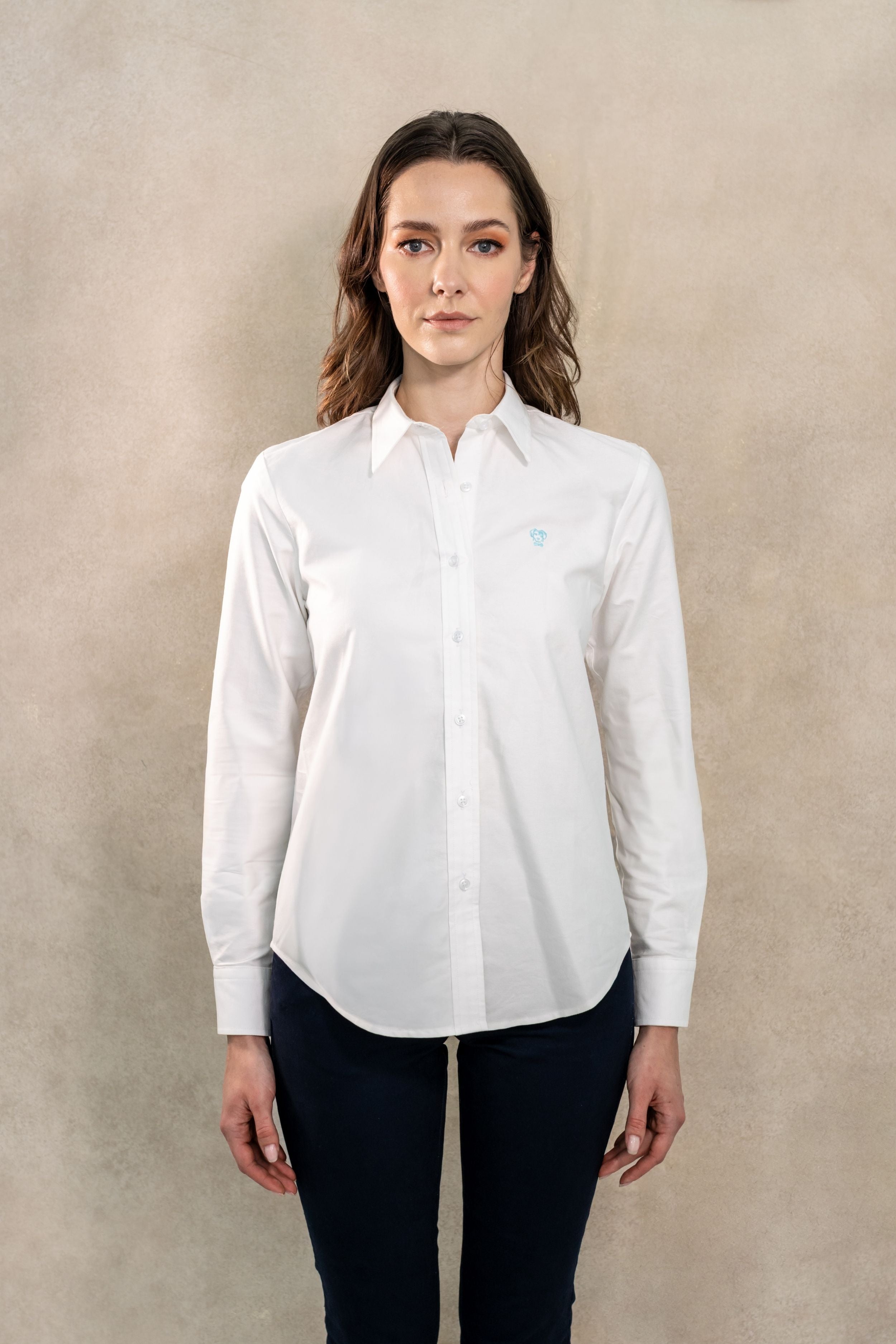 Camisa Antimanchas Oxford de Mujer Blanco Logo Verde Menta