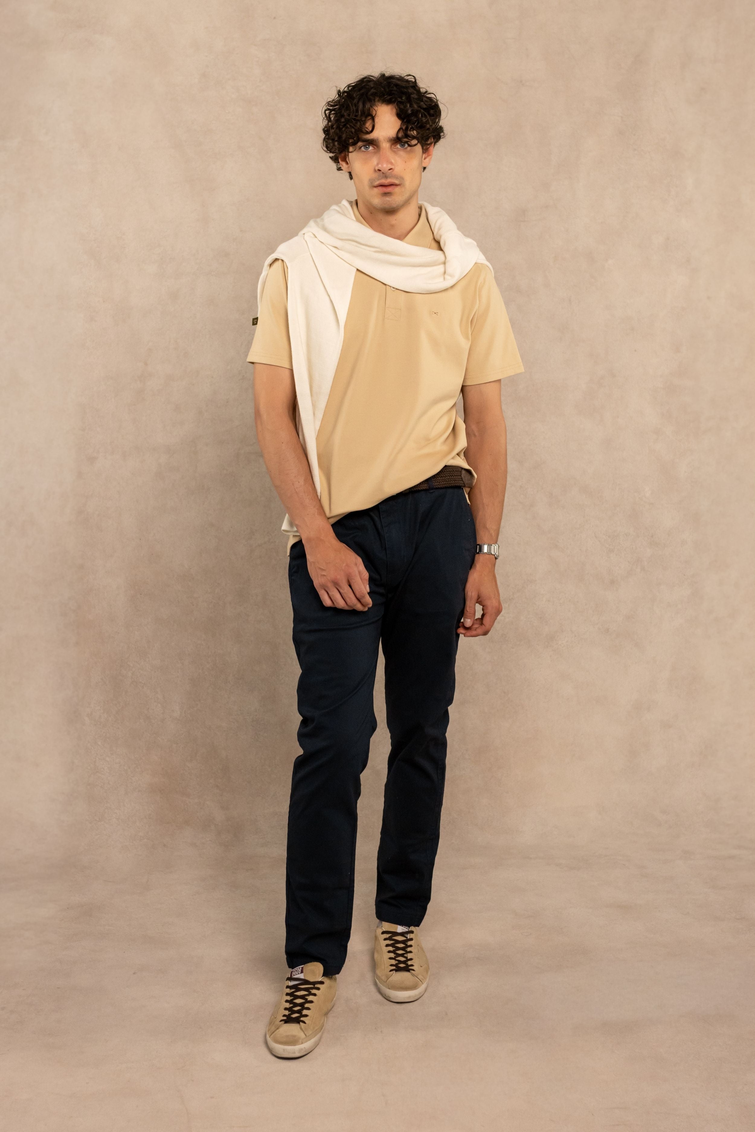 Polo Antimanchas Cuello Rígido Arena