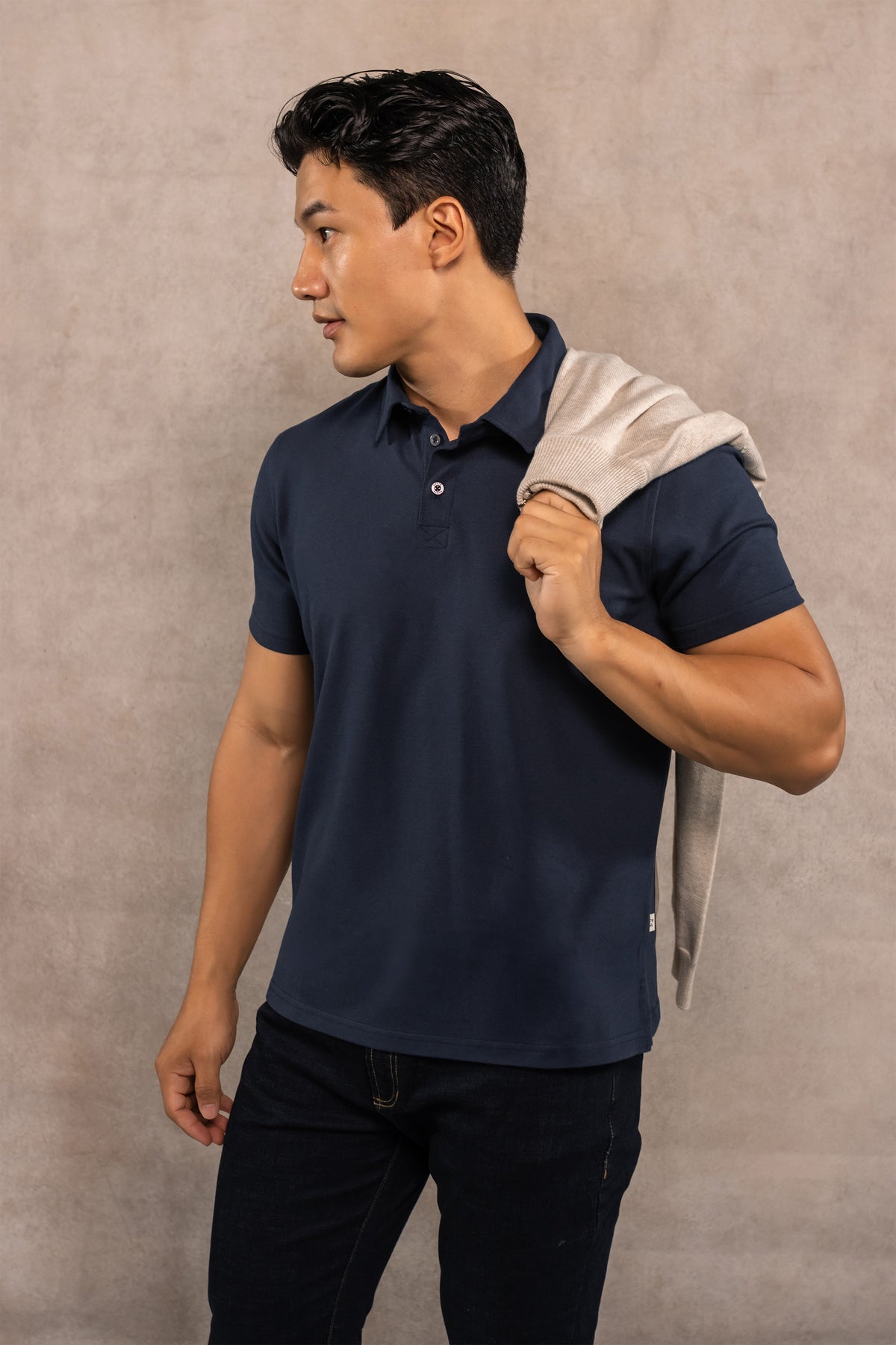Polo Antimanchas Cuello Rígido Azul Navy