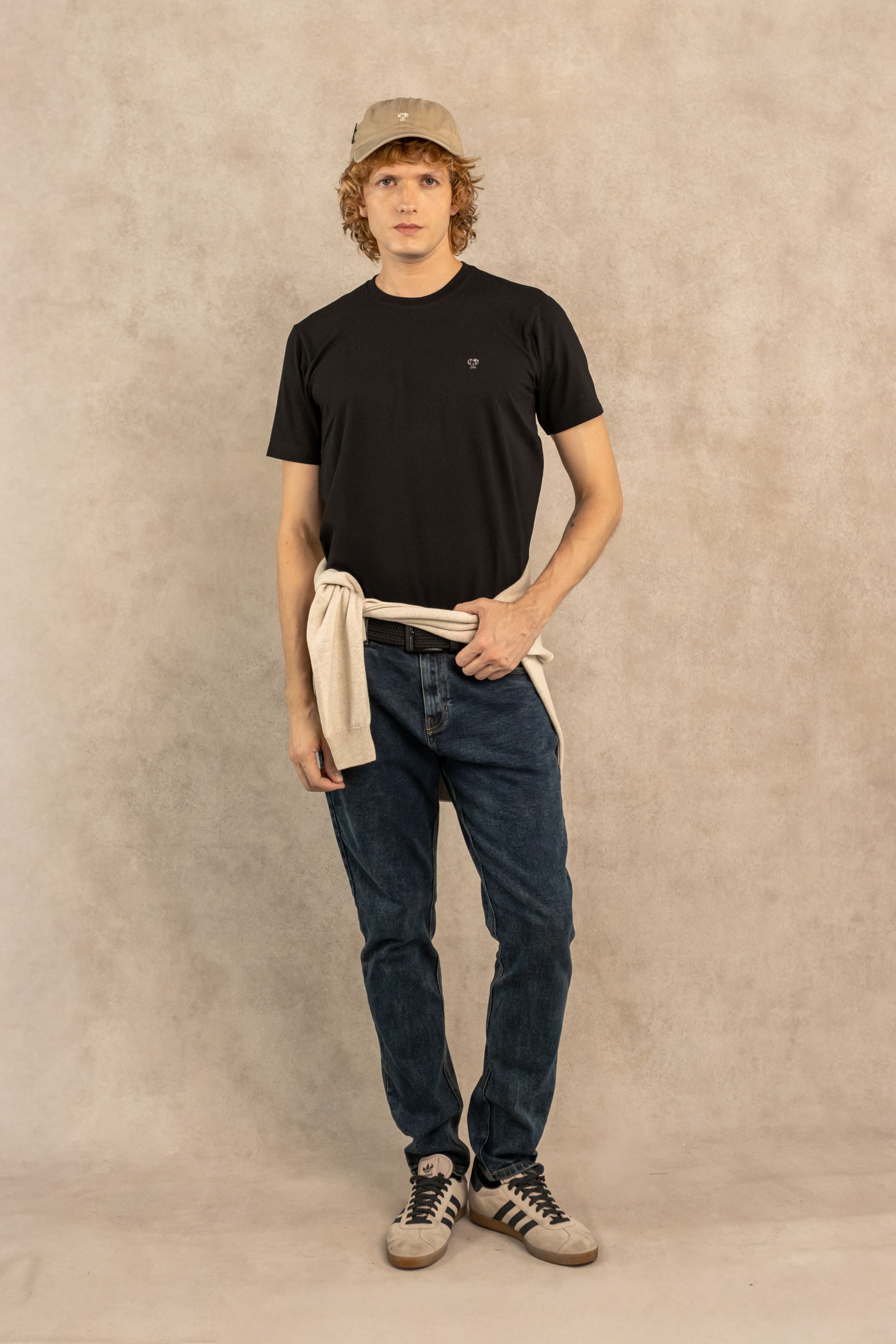 T-Shirt Antimanchas Negra - Talla Regular