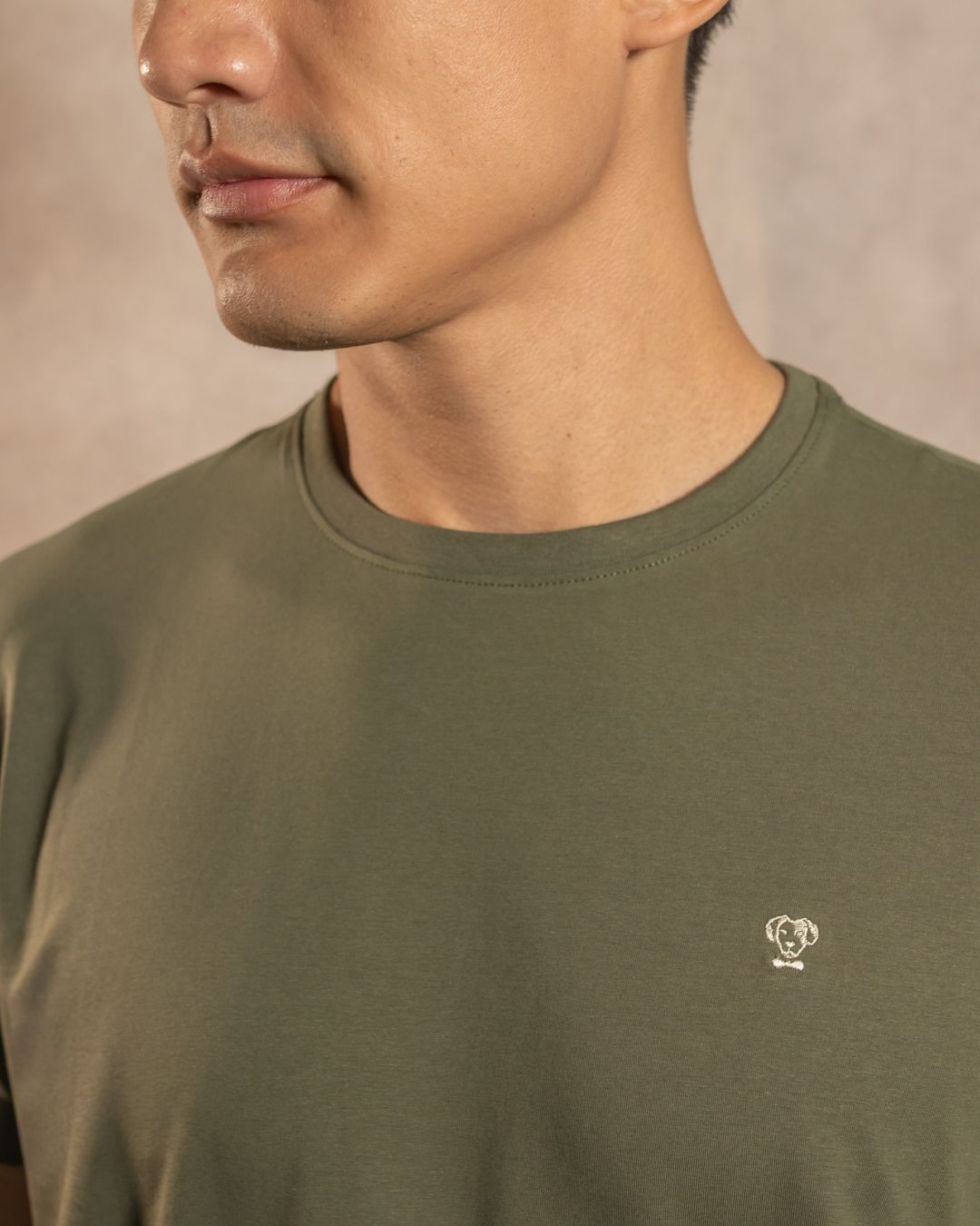 T-Shirt Antimanchas Verde Militar - Talla Regular